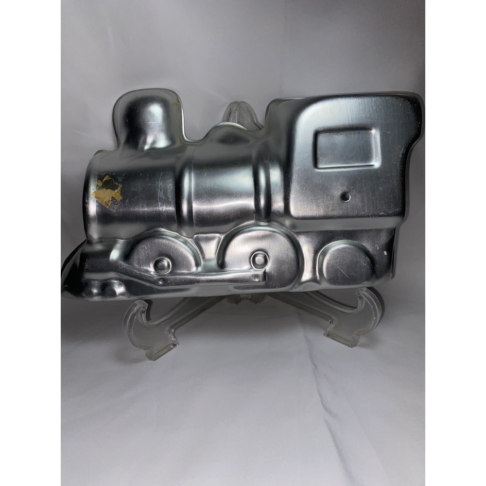Vintage 1974 Wilton 502-852 Aluminum Choo Locomotive Train Cake /Jello Pan Mold.